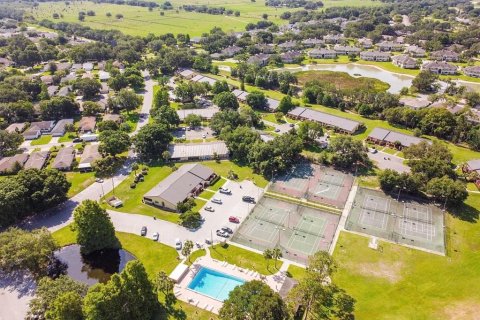 Condo in Winter Haven, Florida, 2 bedrooms № 2213107 - photo 20