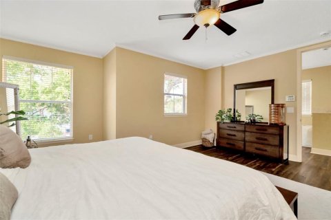 Adosado en venta en Tampa, Florida, 2 dormitorios, 158.12 m2 № 1734388 - foto 16