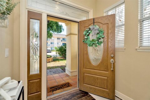 Adosado en venta en Tampa, Florida, 2 dormitorios, 158.12 m2 № 1734388 - foto 3
