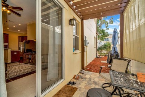 Adosado en venta en Tampa, Florida, 2 dormitorios, 158.12 m2 № 1734388 - foto 29