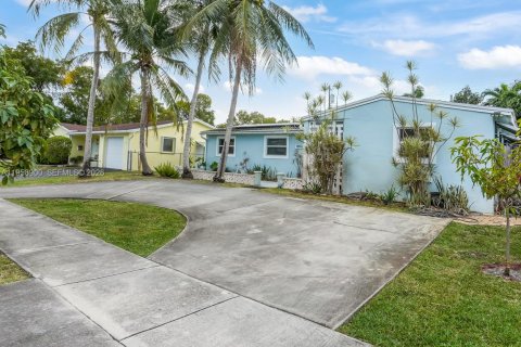 Купить виллу или дом в Холливуд, Флорида 3 спальни, 108.7м2, № 2017953 - фото 23