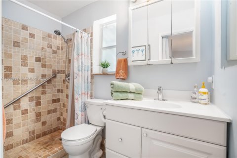 Купить виллу или дом в Холливуд, Флорида 3 спальни, 108.7м2, № 2017953 - фото 10