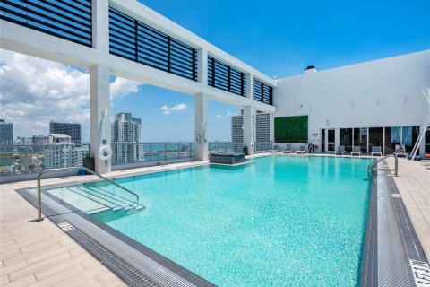 Condo in Miami, Florida, 1 bedroom  № 2031734 - photo 21
