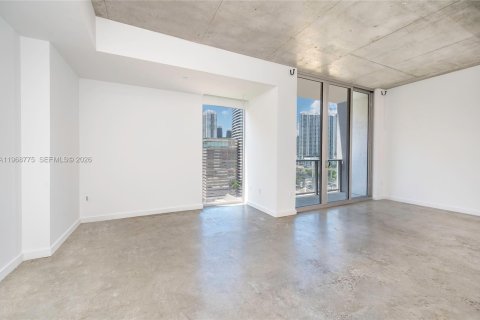 Condo in Miami, Florida, 1 bedroom  № 2031734 - photo 9