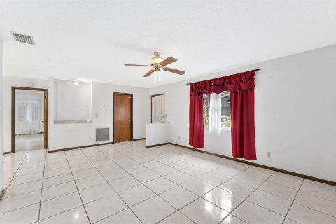 Villa ou maison à vendre à Port St. Lucie, Floride: 3 chambres, 124.12 m2 № 2382120 - photo 7