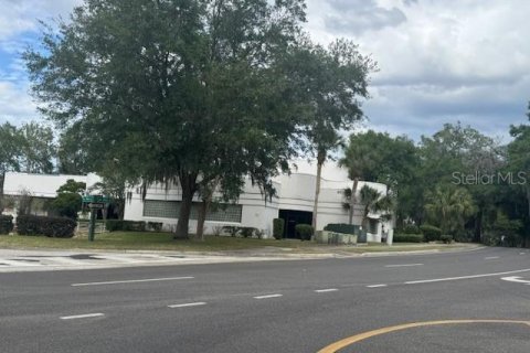 Immobilier commercial à louer à Ocala, Floride: 557.41 m2 № 2113517 - photo 9