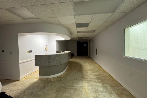Immobilier commercial à louer à Ocala, Floride: 557.41 m2 № 2113517 - photo 6