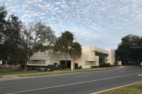 Immobilier commercial à Ocala, Floride 557.41 m2 № 2113517