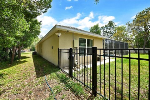 Casa en venta en Spring Hill, Florida, 4 dormitorios, 210.89 m2 № 2216755 - foto 20