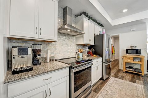 Casa en venta en Spring Hill, Florida, 4 dormitorios, 210.89 m2 № 2216755 - foto 13