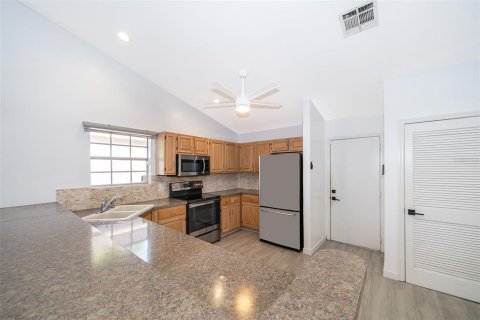 Villa ou maison à vendre à Orlando, Floride: 3 chambres, 157.75 m2 № 1778406 - photo 8