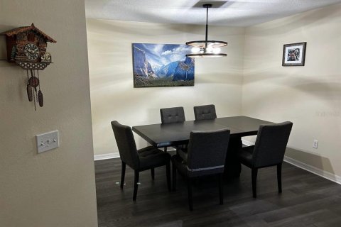 Touwnhouse à vendre à Oviedo, Floride: 3 chambres, 173.91 m2 № 2297055 - photo 11