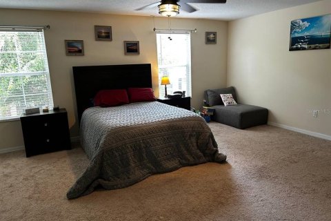 Touwnhouse à vendre à Oviedo, Floride: 3 chambres, 173.91 m2 № 2297055 - photo 16