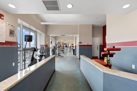 Copropriété à vendre à Miami, Floride: 2 chambres, 145.39 m2 № 2025870 - photo 29