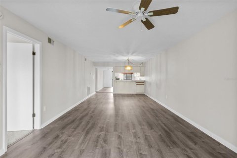 Copropriété à vendre à Tarpon Springs, Floride: 2 chambres, 104.52 m2 № 1824479 - photo 12