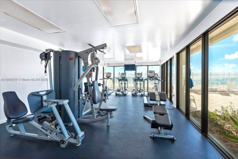 Copropriété à louer à Hollywood, Floride: 1 chambre, 72.46 m2 № 2037264 - photo 25