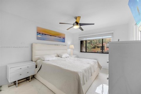 Copropriété à vendre à Miami Lakes, Floride: 2 chambres, 78.97 m2 № 1772575 - photo 19