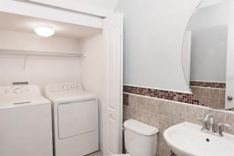Townhouse in Riverview, Florida 3 bedrooms, 142.33 sq.m. № 2147506 - photo 16