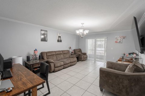 Townhouse in Riverview, Florida 3 bedrooms, 142.33 sq.m. № 2147506 - photo 18