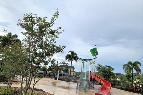 Adosado en alquiler en Tampa, Florida, 2 dormitorios, 143.16 m2 № 1903407 - foto 20