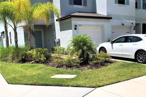 Adosado en alquiler en Tampa, Florida, 2 dormitorios, 143.16 m2 № 1903407 - foto 2