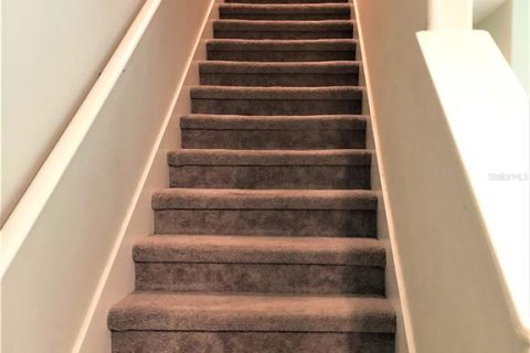 Adosado en alquiler en Tampa, Florida, 2 dormitorios, 143.16 m2 № 1903407 - foto 13