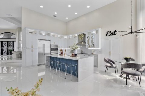 Villa ou maison à vendre à Plantation, Floride: 5 chambres, 424.93 m2 № 2394681 - photo 13