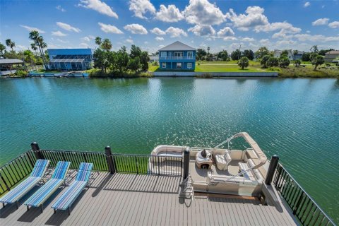Casa en venta en Hernando Beach, Florida, 3 dormitorios, 173.36 m2 № 1887029 - foto 20