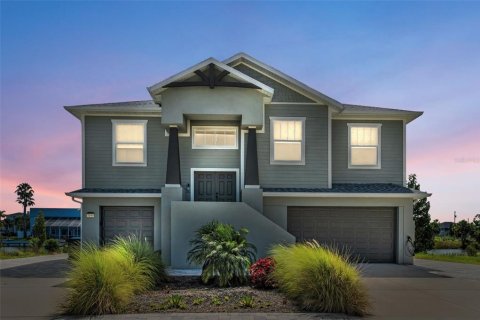 House in Hernando Beach, Florida 3 bedrooms, 173.36 sq.m. № 1887029 - photo 3