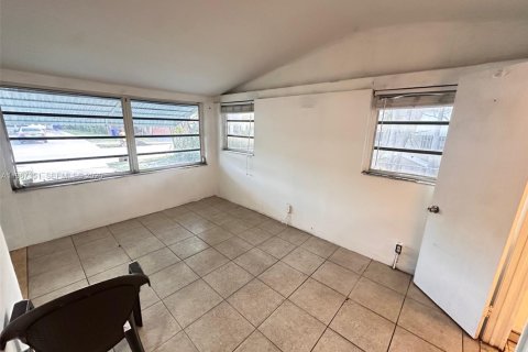 Купить виллу или дом в Холливуд, Флорида 4 спальни, 107.02м2, № 2028595 - фото 5