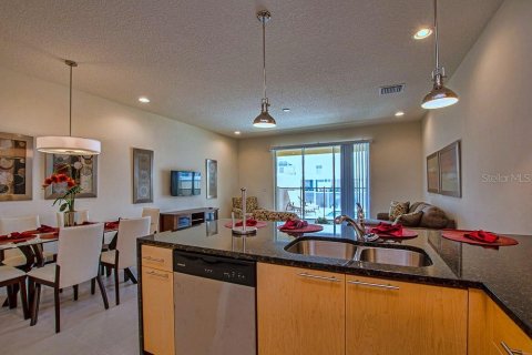 Adosado en venta en Clermont, Florida, 3 dormitorios, 139.45 m2 № 1514794 - foto 7