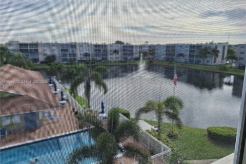 Купить кондоминиум в Дания-Бич, Флорида 2 спальни, 106.28м2, № 2051920 - фото 9