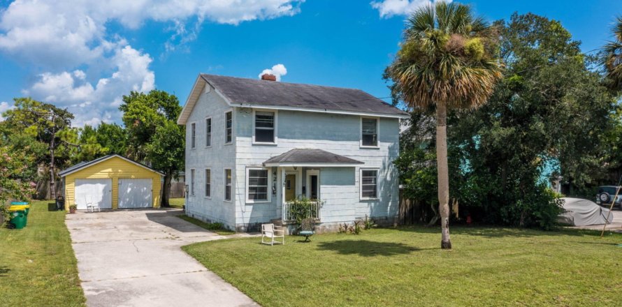 Duplex in Jacksonville Beach, Florida 4 bedrooms, 169.45 sq.m. № 770231