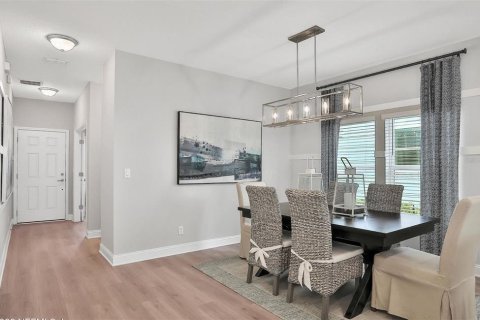 Casa en venta en Orange Park, Florida, 3 dormitorios, 225.1 m2 № 2217488 - foto 9