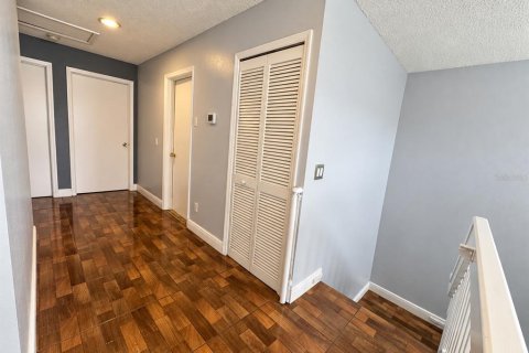 Villa ou maison à vendre à Kissimmee, Floride: 4 chambres, 180.04 m2 № 2411632 - photo 18