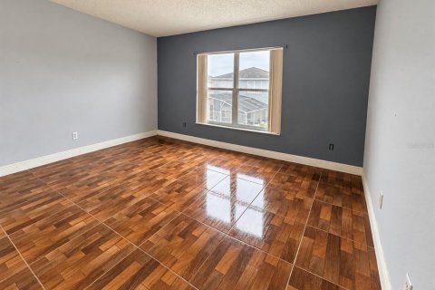 Villa ou maison à vendre à Kissimmee, Floride: 4 chambres, 180.04 m2 № 2411632 - photo 19