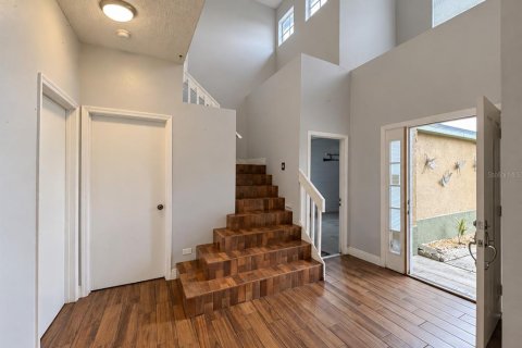 Villa ou maison à vendre à Kissimmee, Floride: 4 chambres, 180.04 m2 № 2411632 - photo 4