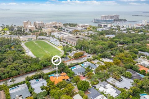 Villa ou maison à vendre à Miami, Floride: 4 chambres, 269.79 m2 № 1753119 - photo 3