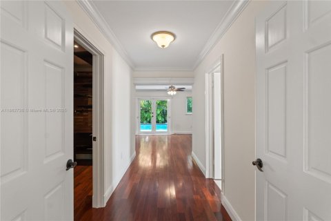 Villa ou maison à vendre à Miami, Floride: 3 chambres, 203.73 m2 № 1890091 - photo 21