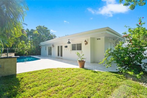 Villa ou maison à vendre à Miami, Floride: 3 chambres, 203.73 m2 № 1890091 - photo 16