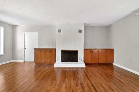 Villa ou maison à vendre à Gainesville, Floride: 3 chambres, 97.55 m2 № 2233527 - photo 4
