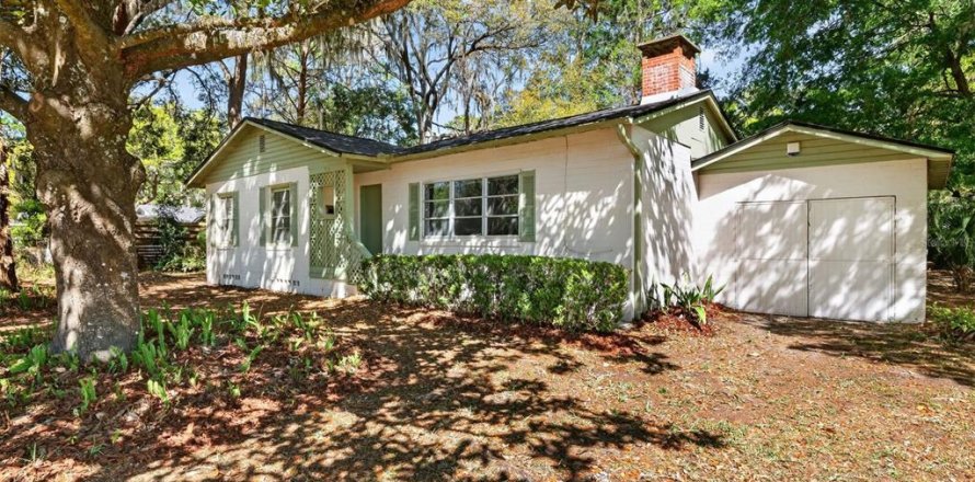 Villa ou maison à Gainesville, Floride 3 chambres, 97.55 m2 № 2233527