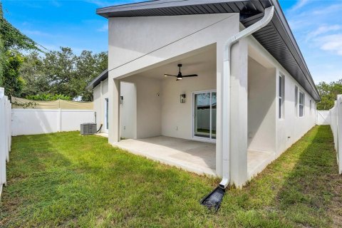 Villa ou maison à vendre à Saint Petersburg, Floride: 4 chambres, 190.91 m2 № 1907497 - photo 30