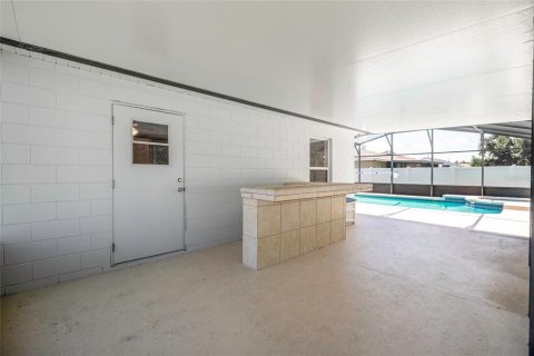 Villa ou maison à vendre à Kissimmee, Floride: 4 chambres, 153.47 m2 № 2334292 - photo 18