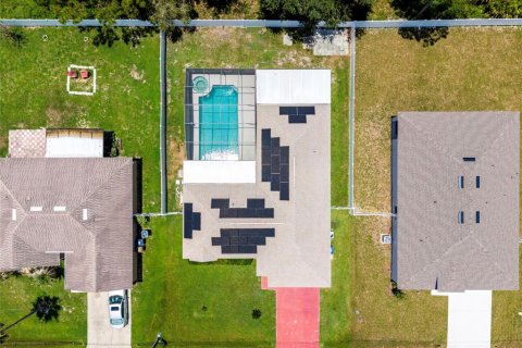 Villa ou maison à vendre à Kissimmee, Floride: 4 chambres, 153.47 m2 № 2334292 - photo 21
