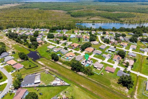 Villa ou maison à vendre à Kissimmee, Floride: 4 chambres, 153.47 m2 № 2334292 - photo 25