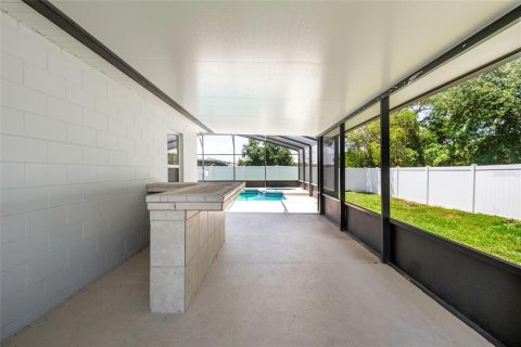 Villa ou maison à vendre à Kissimmee, Floride: 4 chambres, 153.47 m2 № 2334292 - photo 17