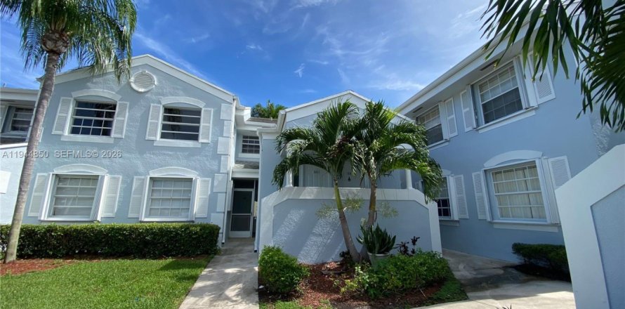 Condominio en Homestead, Florida, 2 dormitorios  № 2001413