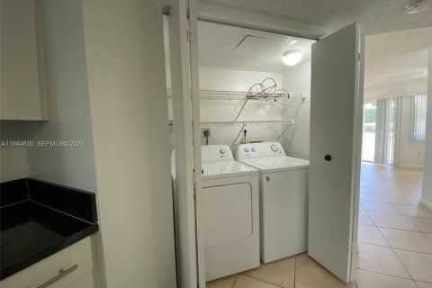 Condominio en venta en Homestead, Florida, 2 dormitorios, 99.41 m2 № 2001413 - foto 12