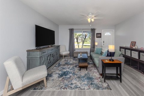 Villa ou maison à vendre à North Port, Floride: 3 chambres, 122.54 m2 № 1544846 - photo 9